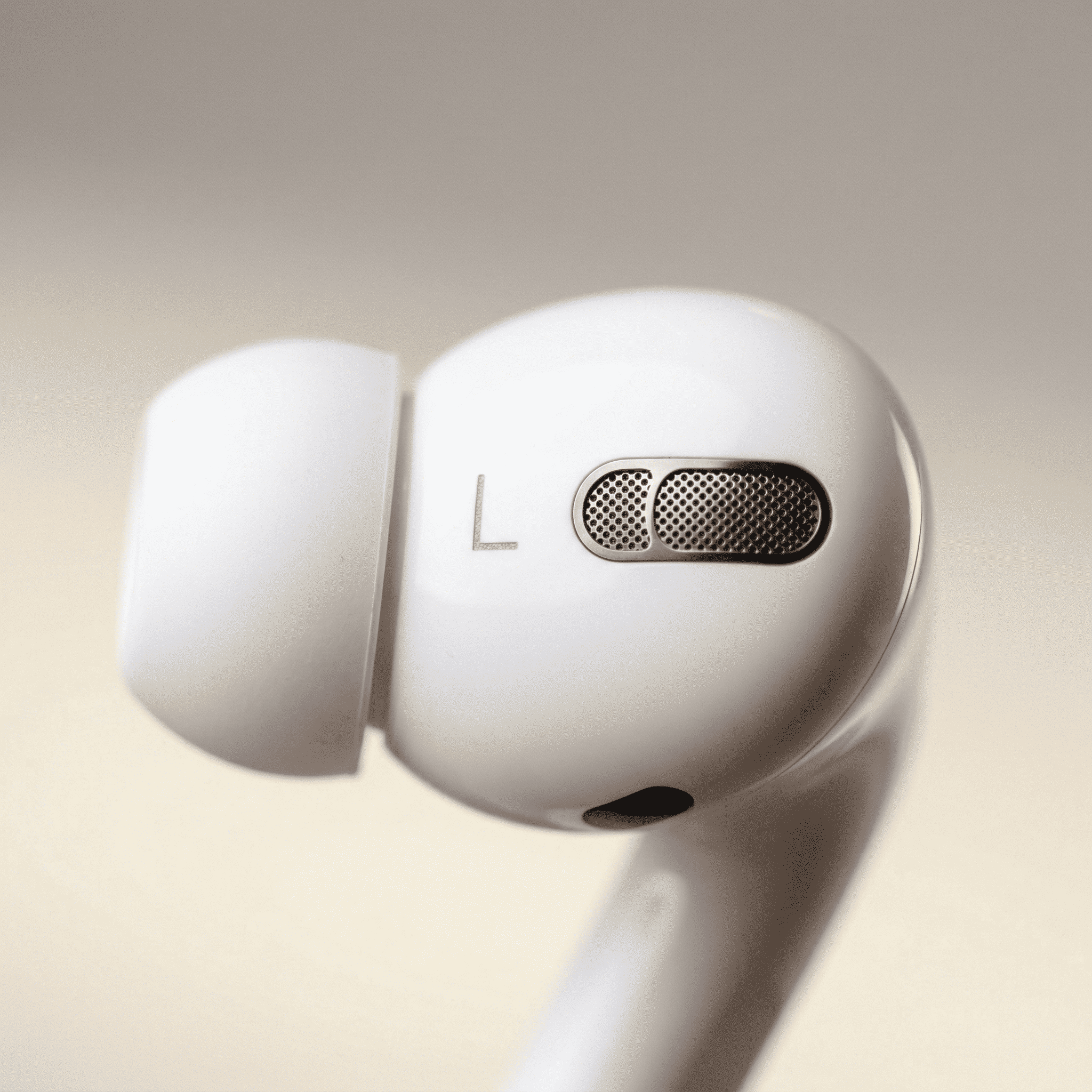 AirPods Pro 2 – Active Noise Cancellation & Spatial Audio